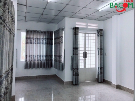 Bán nhà1 trệt 1 Lầu 56m2 đường ô tô gần chợ tân mai Biên Hoà Đồng Nai