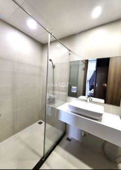 Cho thuê căn hộ tầng 17 DT 90m2