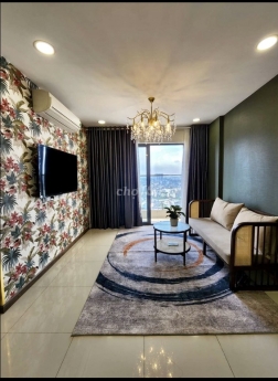 Cho thuê căn hộ tầng 17 DT 90m2