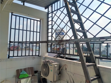 Bán nhà 3 tầng hẻm xe hơi tránh nhau, Phạm Đăng Giảng ngay QL1A, giá chỉ 4ty950