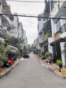 NHÀ ĐẸP, HẺM XE TẢI 6M, 4 TẦNG, PHẠM VĂN CHIÊU GIÁ NHỈNH 6 TỶ