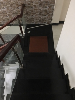 Nhà mặt tiền Phú Lộc 2,5  tầng mê lệch giá ~4 tỷ có tl chính chủ