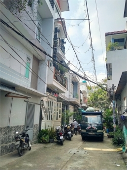 Bán nhà 3 tầng hẻm xe hơi tránh nhau, Phạm Đăng Giảng ngay QL1A, giá chỉ 4ty950