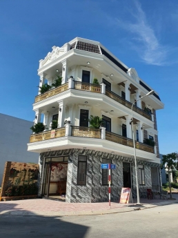 CẦN BÁN NHANH NHÀ MẶT TIỀN TP DĨ AN, GIẢM GIÁ 500 TRIỆU