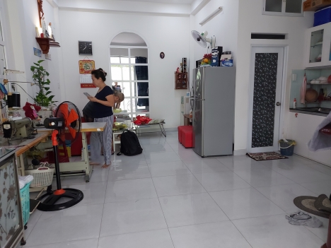 Chủ gần đi nước ngoài giảm mạnh 350tr nhà 202/ Phạm Văn Hai, P.5, Q.Tân Bình 4.8 tỷ TL
