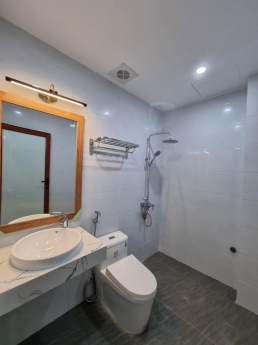-Bán Nhà Tân Mai-Hoàng Mai -Siêu Phẩm Oto Đỗ Cổng -Phân Lô- Khu Vực rất hiếm bán - Tiện Ích Bạt Ngàn