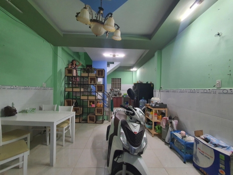 Mặt Tiền 4M Phạm Văn Chiêu - 2 Tầng Thông Thoáng.