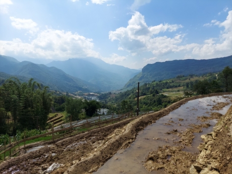 Bán đất ở Y TÝ - Mảnh đất 1764m2 - Mặt tiền 30m  thôn thôn Lao Chải,  xã Y Tý - Bát Xát- Lào Cai