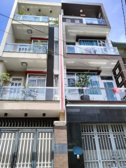 Bán nhà mới đẹp Hòa Bình Quận 11, xe hơi trong nhà, 4 tầng BTCT, dọn vào ở ngay.