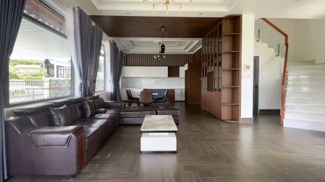 Bán gấp Biệt Thự sân vườn đẹp 2 MT đường Đan Kia, Đà Lạt 261m2 giá 12.5 tỷ