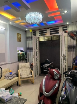 GÒ VẤP - HẺM 3 GÁC THÔNG 10M RA HXH TRÁNH -  31M2 - 2 PN  - CHỈ 3.5 TY TL.