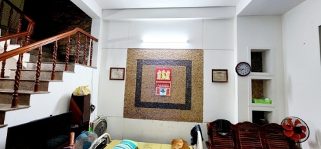Mặt tiền kinh doanh 3 Tầng Hoàng Tăng Bí 10,5m vỉa hè 5m giá 5,x tỷ