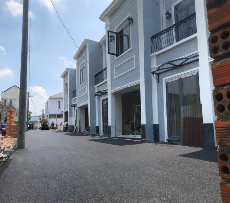 Giá:3,29 tỷTL.Bán nhà mới 1 trệt 1 lầu phường Tân Phong ( sau lưng bệnh viện tâm thần)
