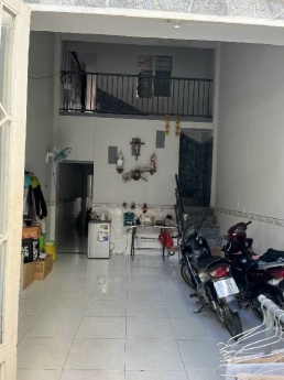 Hẻm XH,  Phạm Văn Đồng , 39m2 , Kinh doanh đỉnh ,Nhà Đẹp ở ngay, Chỉ 3 tỷ