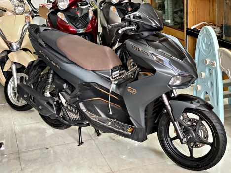 Chuyên thanh các dòng xe Honda- Ab 150 hải quan