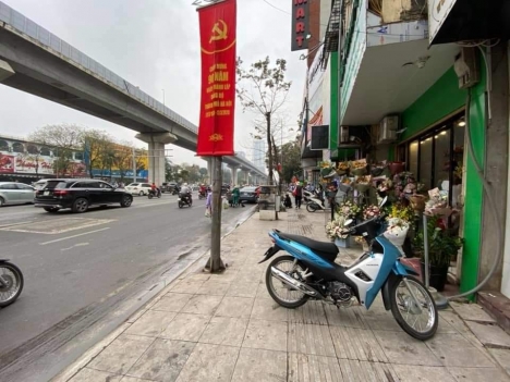 Bán nhà mặt đường nguyễn trãi nhỉnh 13 tỷ, 31m, MT 4,1m 6 tầng