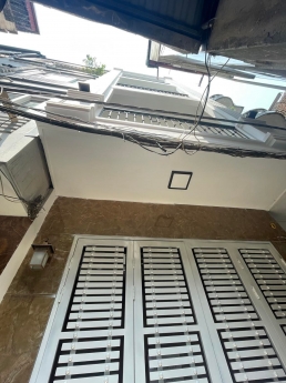 -Bán Nhà Tân Mai-Hoàng Mai -Siêu Phẩm Oto Đỗ Cổng -Phân Lô- Khu Vực rất hiếm bán - Tiện Ích Bạt Ngàn