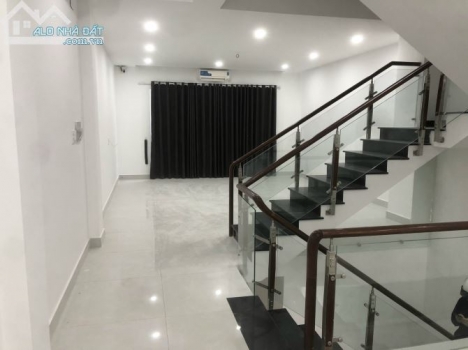 Giảm sâu, Khu KDC Cityland, nhà mặt tiền đường số 7, hướng Tây Tứ Trạch, kiểu Châu Âu