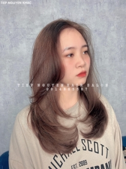 Tóc nhuộm hidden màu xanh rêu nhẹ nhàng, học nghề tóc - Tiệp Nguyễn Hair Salon