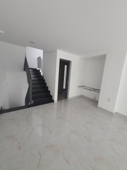 Nhà Mơi  56M2- 4 TẦNG- 5.8  TỶ - 3PN MT rộng 12M MT Kinh Doanh Nhất Chi Mai, Quận Tân Bình