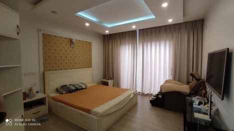 BÁN NHÀ PHỐ NGUYỄN SƠN 80M2 6T THANG MÁY LÔ GÓC VỈA HÈ KD VP