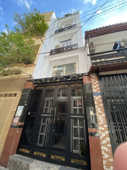 khu VIP cư xá Đô Thành quận 3 có 1 căn nhà giá 7,9 tỷ 3 lầu hẻm xe hơi cần bán