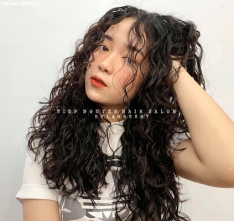 Tóc nhuộm hidden màu xám ghi tôn da cho nữ, học nghề tóc - Tiệp Nguyễn Hair Salon