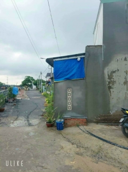 chính chủ bán nhà 4x15,1 lầu,2pn hẻm xe hoi,phí 30 triệu