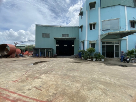 CHO THUÊ NHÀ XƯỞNG VĂN PHÒNG MẶT TIỀN ĐƯỜNG 30M PHƯỜNG TÂN TẠO BÌNH TÂN. CẠNH KCN TÂN TẠO.
