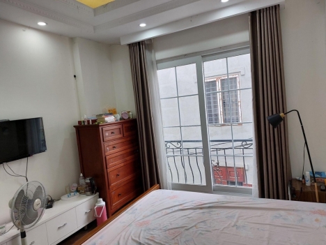 BÁN NHÀ HOÀNG NHƯ TIẾP 45M2 4T NGÕ NÔNG GẦN Ô TÔ TRÁNH 3.9 TỶ