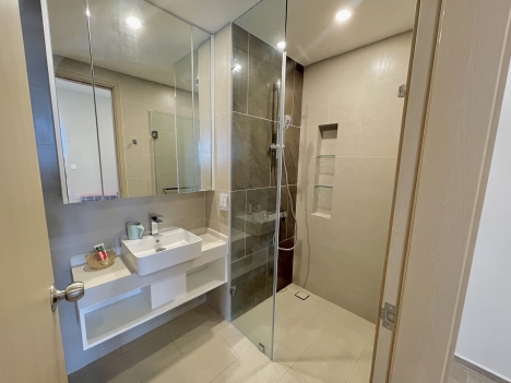 Cho thuê giá gốc cọc nhẹ căn 2PN+ The Sóng view biển chủ dễ thương