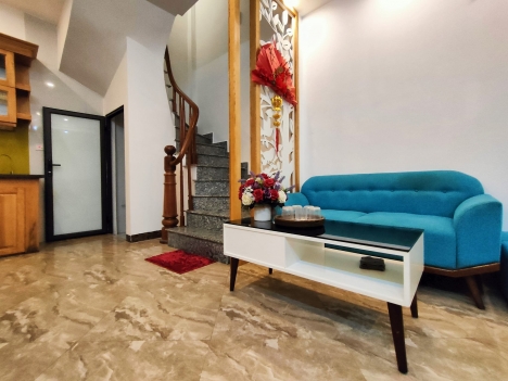 Trung Tâm Văn Quán, Q.Hà Đông, Mới Đẹp, gần Ô Tô, 35m2 x5T, Chỉ 3.8 Tỷ