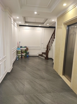 Bán nhà 4 tầng, 40m2, cách ngõ ô tô 20m, mới tinh tại phố Cầu Giấy