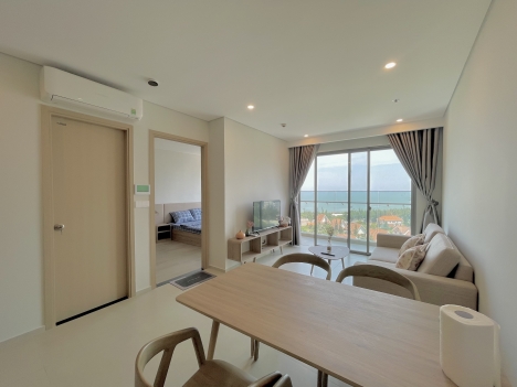 Cho thuê giá gốc cọc nhẹ căn 2PN+ The Sóng view biển chủ dễ thương