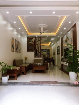 BÁN NHÀ MẶT TIỀN , LÊ VĂN PHAN,TÂN PHÚ 2 TẦNG 6.5Tỷ