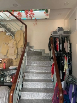 HXT THÔNG GẦN MẶT TIỀN VÕ VĂN KIỆT,VỪA Ở VỪA MUA BÁN KINH DOANH,  NGANG KHỦNG 5.5M, NHÀ RẤT MỚI