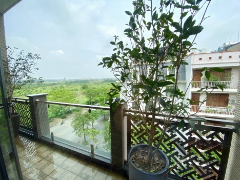 Đấu Giá Tứ Hiệp 6 tầng,91m , thang máy, Gara16 chỗ  Vỉa hè, đường oto tránh