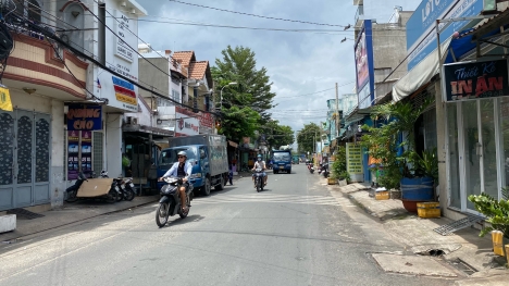 NHÀ MẶT TIỀN - HƠI CŨ - XĐ BÁN ĐẤT, VỊ TRÍ KINH DOANH ĐỈNH