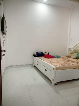 Gấp bán giá rẻ HXH 2 tầng Quang Trung P11 GV 52m2 nhỉnh 4,x tỷ TL