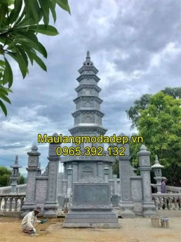 Các mẫu mộ tháp phật giáo bằng đá được chế tác tại làng nghề đá Ninh Vân