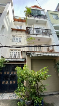 NHÀ MẶT TIỀN KPL ĐƯỜNG THÔNG MORNING NGỦ TRONG NHÀ