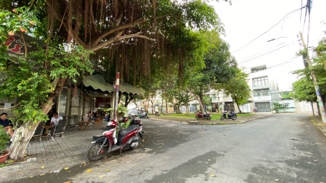 NHÀ LÔ GÓC MẶT BẰNG KINH DOANH VÀ CĂN HỘ DỊCH VỤ TN 50 TR/TH