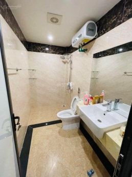 Lô góc ô tô hoạt động Định Công Thượng Hoàng Mai 35m2, 5 tầng MT 4.3m giá 4.5 tỷ