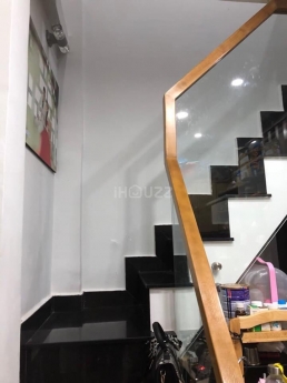 BÁN NHÀ 1/ QUANG TRUNG CẠNH MERCIDES GIÁ 34M2 CHỈ 3.3 TỶ TL