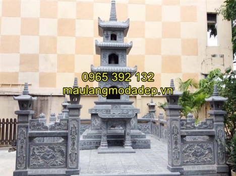 Các mẫu mộ tháp phật giáo bằng đá được chế tác tại làng nghề đá Ninh Vân