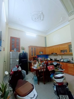 Trung tâm quận Thanh Xuân phân lô, ô tô, kinh doanh 45m2 chỉ 8 tỷ