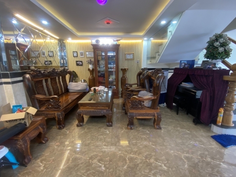 Bán nhà Hiệp Thành Q12 – 5 tầng 60m2 6x10 – Nội thất cao cấp – HXH – 5,6 tỷ.