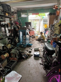 Chủ kẹt tiền bán gấp nhà 2 mặt hẻm xe tải 140m2 chỉ 10ty3