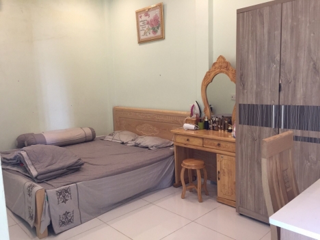 Bán nhà Thạnh Lộc Quận 12 – 2 tầng 107m2 8,2x13 – Hẻm xe hơi thông – 4,5 tỷ.