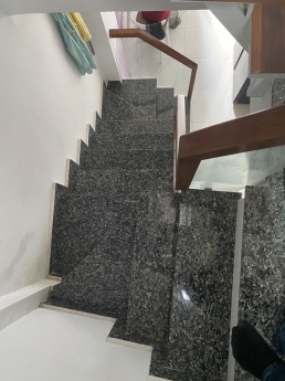 Nguyễn Thượng Hiền F1 sát mặt tiền 3 tầng 18m2 chỉ 2 tỷ nĩnh